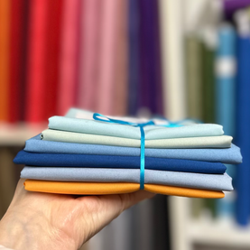 468 grams mixed plain Dashwood Fabrics 100% cotton fabrics remnant bundle (approx 2.5 metres)